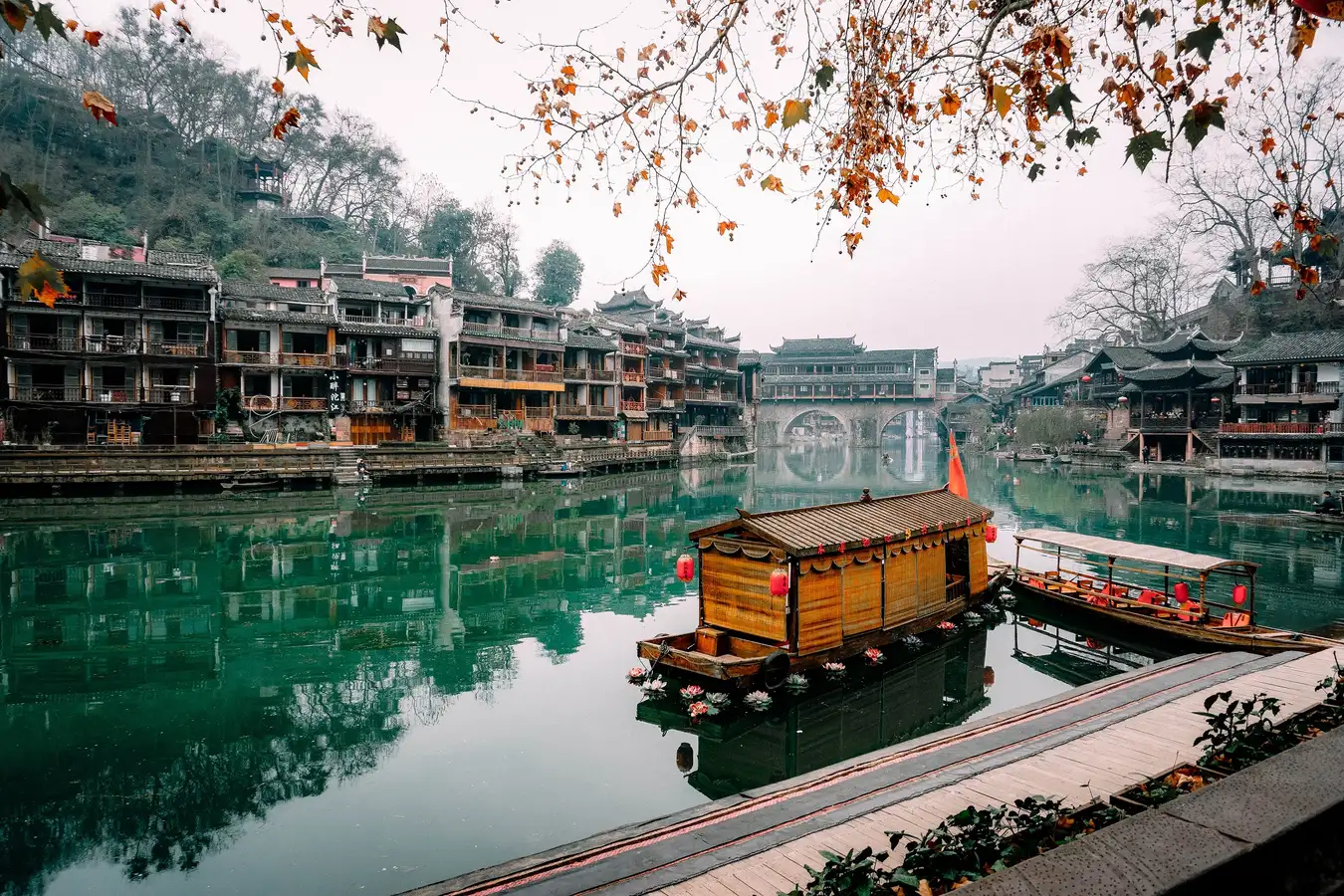 du lịch Phượng Hoàng Cổ Trấn 5 ngày 4 đêm
