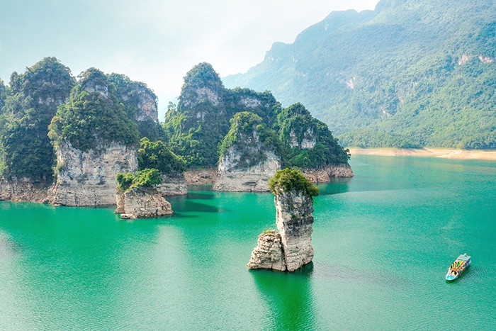 DU LỊCH ĐÔNG – TÂY BẮC MÙA XUÂN 15 NGÀY 14 ĐÊM