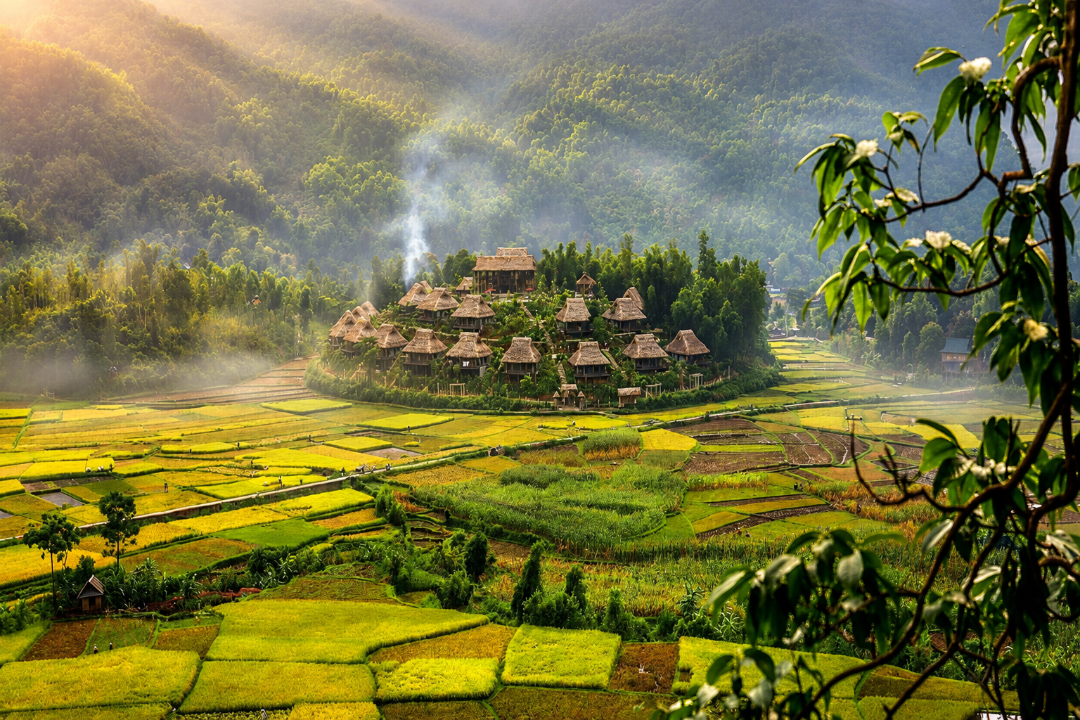 DU LỊCH MAI CHÂU – HANG KIA – CỔNG TRỜI PÀ CÒ – SUỐI NƯỚC NÓNG BÒ ẤM 2 ngày 1 đêm
