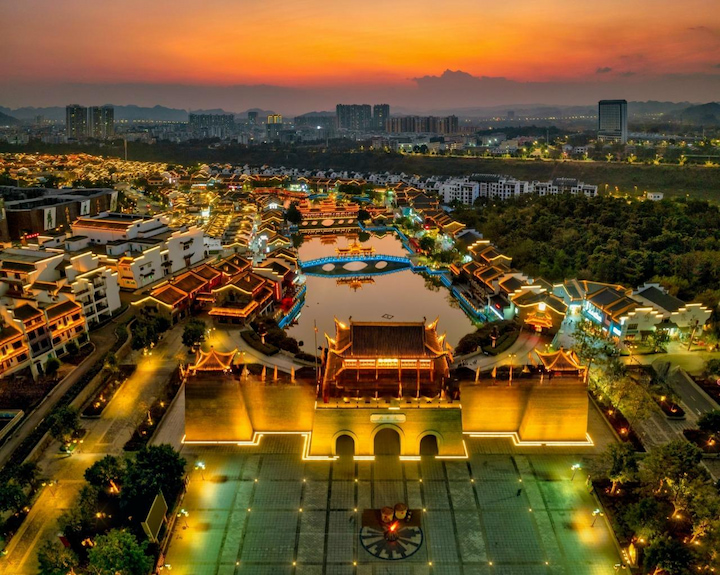 DU LỊCH BẰNG TƯỜNG TRUNG QUỐC 2 NGÀY 1 ĐÊM