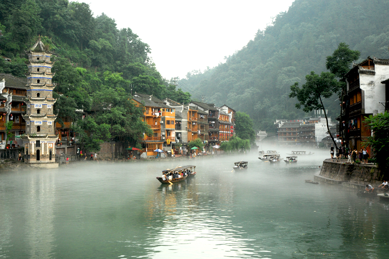 TOUR DU LỊCH LẠNG SƠN - HỮU NGHỊ QUAN – NAM NINH – QUẾ LÂM 4 NGÀY 3 ĐÊM
