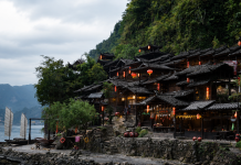 DU LỊCH TAM HIỆP – SÔNG DƯƠNG TỬ – PHƯỢNG HOÀNG CỔ TRẤN TRƯƠNG GIA GIỚI – THẤT TINH SƠN 6 NGÀY 5 ĐÊM