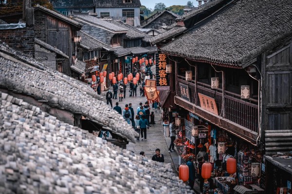 DU LỊCH QUÝ DƯƠNG - DƯƠNG XƯƠNG HỌA - THIÊN HỘ MIÊU TRẠI - THANH NHAM CỔ TRẤN 5 NGÀY 4 ĐÊM